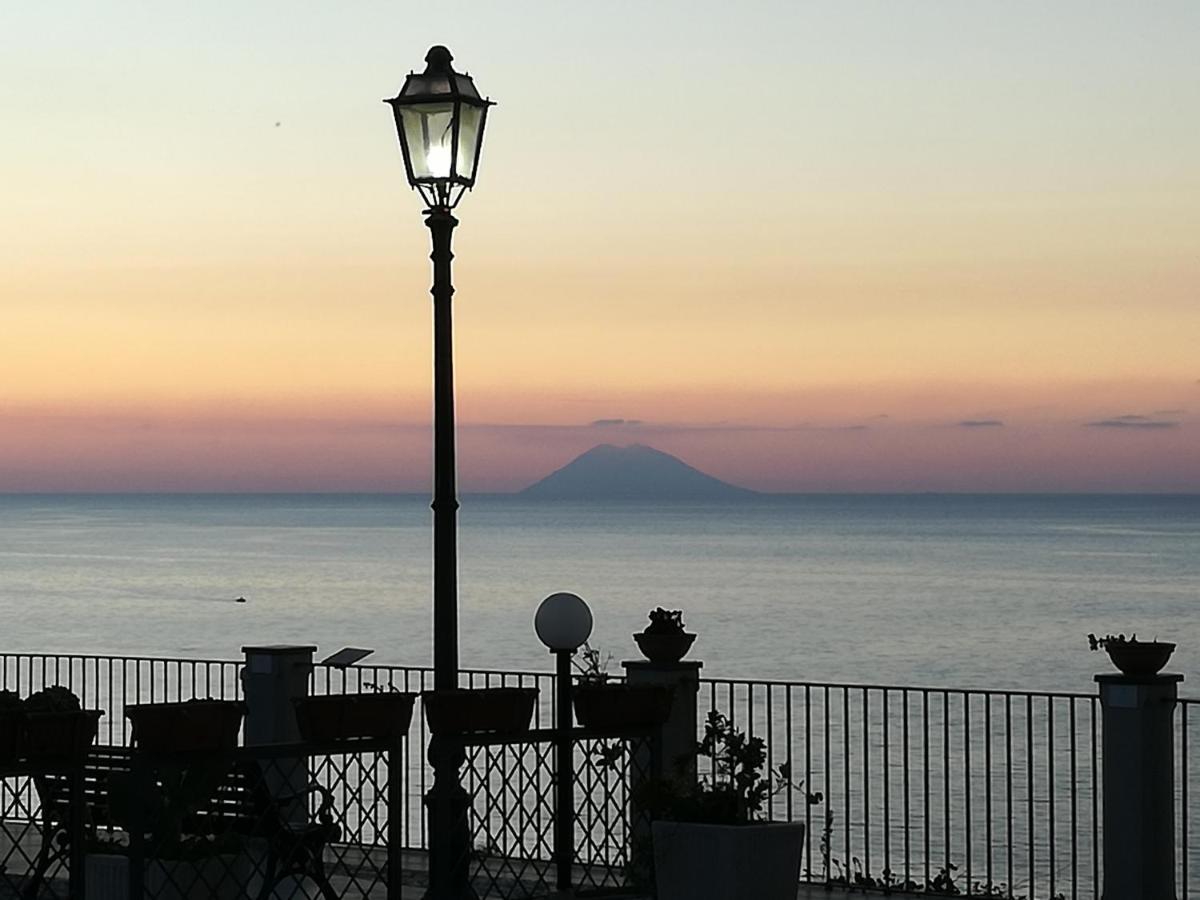 Olympus Room Tropea Exterior photo