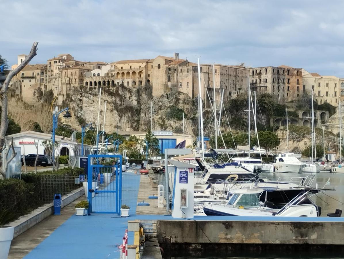 Olympus Room Tropea Exterior photo